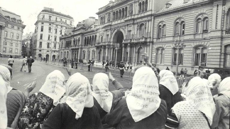 Mujeres en la Dictadura